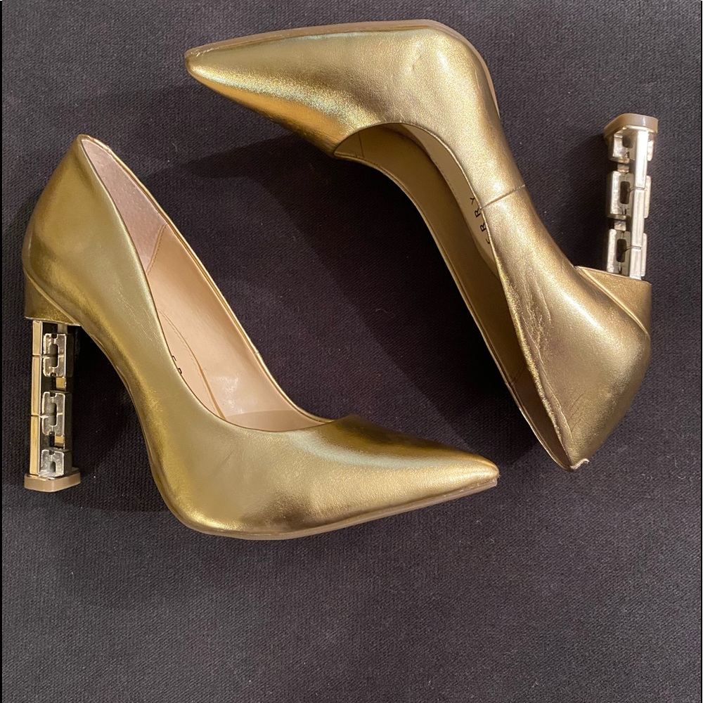 Katy Perry gold heels